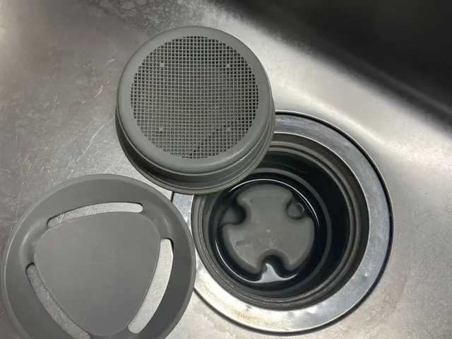 キッチン周り全体清掃(レンジフード以外)五徳・シンクもスッキリ清掃サービスの画像