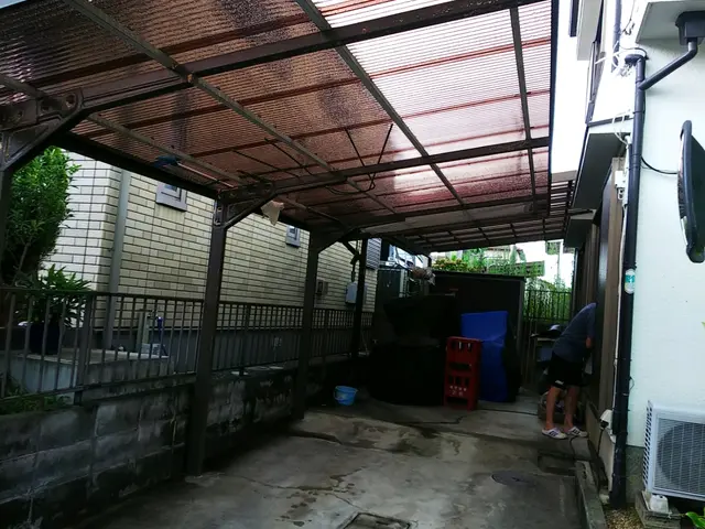 波板張替え、カーポートポリカ板張替え、テラスポリカ板張替えサービスの画像