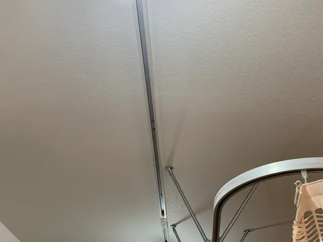 照明取り付け、高所作業などサービスの画像