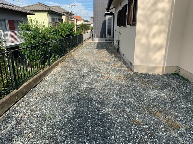 《地域密着！立ち合いなしも可》安心・丁寧・迅速対応！お庭の草むしり除草サービスサービスの画像