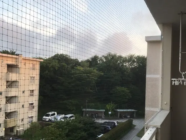 清掃消毒＋防鳥ネット／見積無料／適正価格／カード.QR決済可／プライバシー厳守サービスの画像