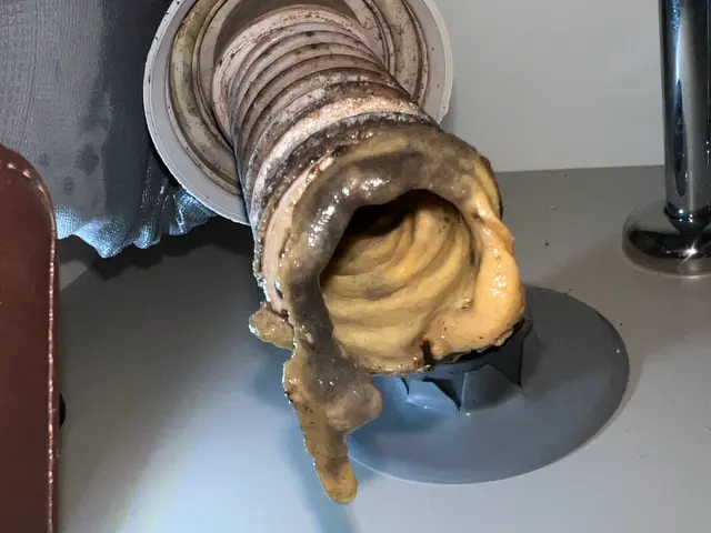 ◇排水管高圧洗浄&グリストラップ洗浄、専門業者！全排水管洗浄は1年の補償付き！サービスの画像