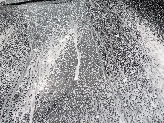 ◎カー用品店での長年の洗車経験を活かした出張ガタ洗車サービスの画像