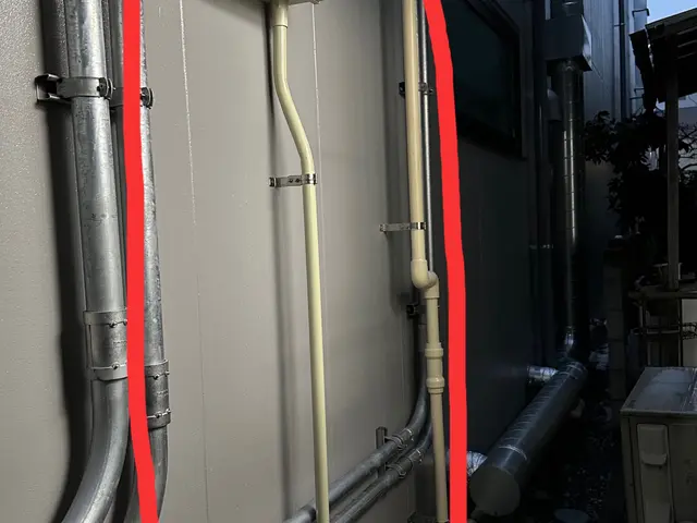 欲しい場所にコンセントを増やしましょう！隠蔽配線の場合は事前調査が必要です。サービスの画像