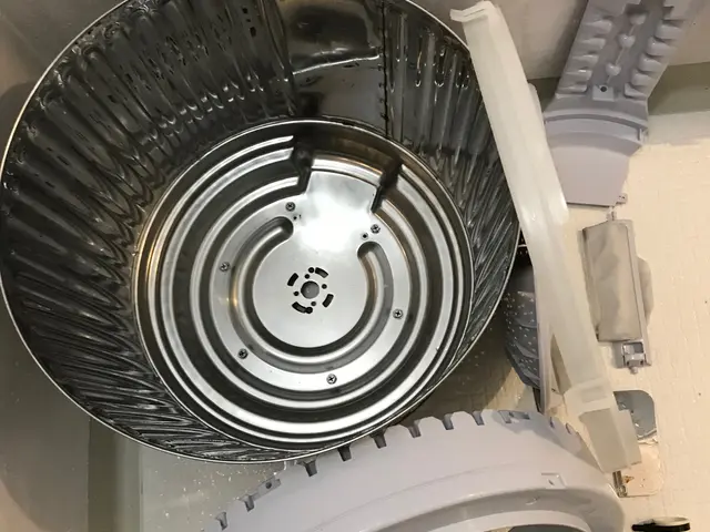 洗濯機分解クリーニング◎衣類を洗うものだからいつも清潔に◎分解徹底洗浄！！サービスの画像