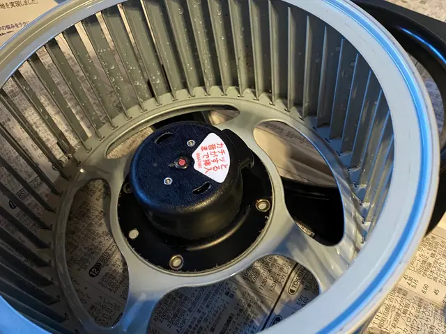 アルカリ性洗剤は万能ですが部品を傷めず油汚れ落とせてますか？お任せください☆サービスの画像