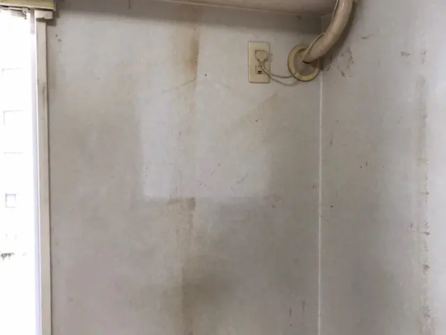 ☆女性スタッフ同行可☆損害保険加入済☆ヤニ、黒ずみをしっかり取り除きます！！サービスの画像