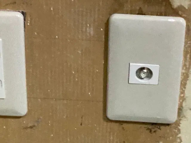 TVﾀｰﾐﾅﾙの交換、増設、位置変えなどサービスの画像