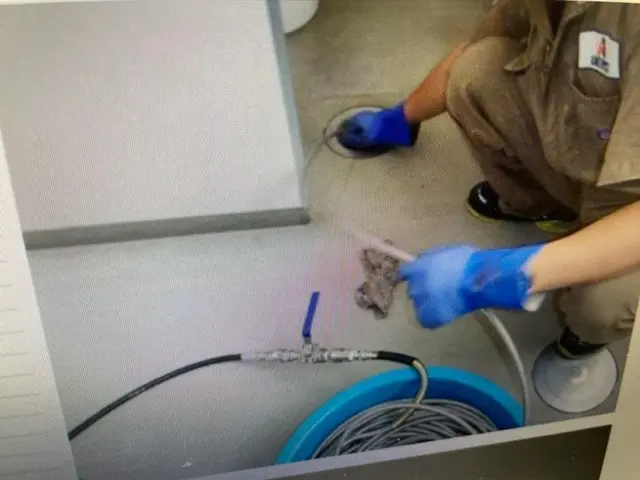 【年中無休】損害保険加入済みで安心◎作業外注一切無し◎対応地域外もご相談OKサービスの画像