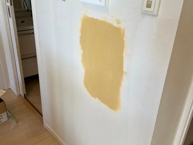 お引越し前の現状回復　ペットの引っ掻き傷などの補修　内装工事全対応サービスの画像