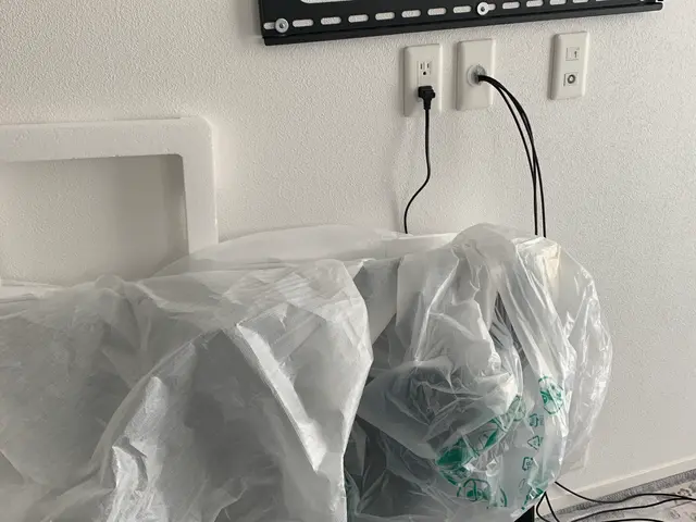 壁掛けテレビ取り付けサービスの画像