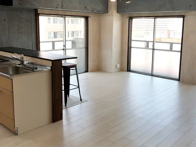 【大阪＠八尾市】上張りのため解体&処分費が不要、安く短い工期で施工可能◎サービスの画像