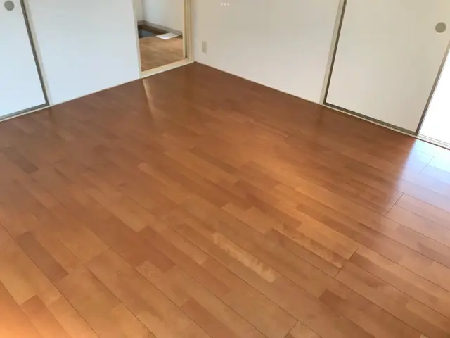 【丹波篠山発】現状の床を剥がさない「重ね張り」のみ対応します◎仕上がりに定評ありサービスの画像