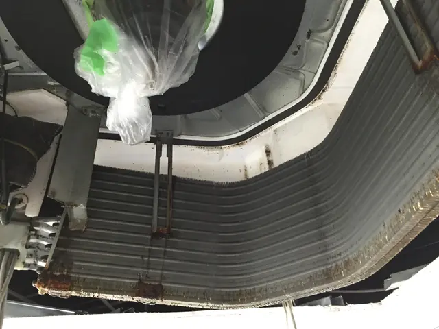 QR・カード可★天井埋込型エアコン（家庭用）クリーニングサービスの画像