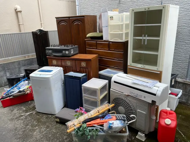 業界歴10年！ 安価で不用品回収可能♪ 買取もできます♪ 自社スタッフで安心♪サービスの画像