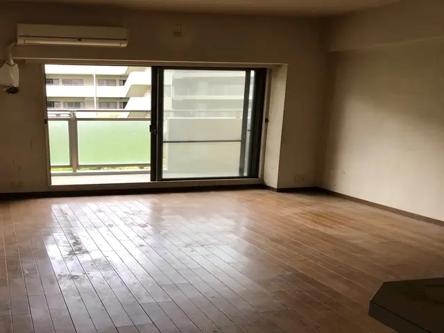 ★破損、傷、破れ追加無し★2名対応★オンライン決済有★エアコン取り外し無料サービスの画像