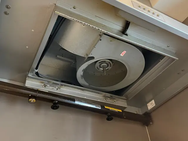 ◆年末よりも11月がお得！◆15000円→12000円◆駐車料金当社負担！サービスの画像