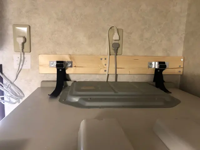 安心！家具固定（地震対策）サービスサービスの画像