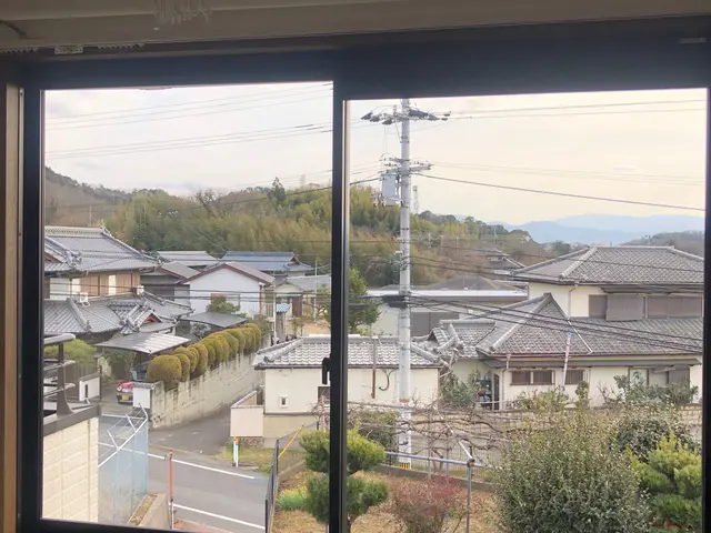 【窓ガラス・サッシ・網戸のクリーニング】透き通る美しい窓ガラスを実現します！サービスの画像