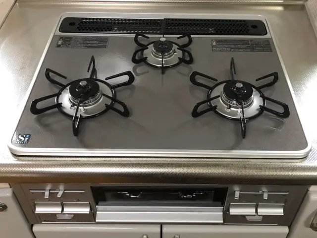 ビルトインコンロの交換サービスの画像