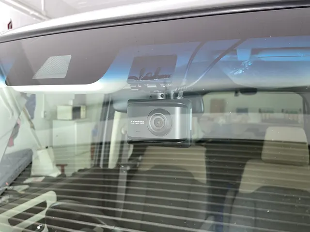 営業時間外も相談OK！豊富な知識で丁寧に説明しながら美しく取り付けますサービスの画像