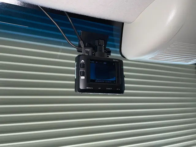 営業時間外も相談OK！豊富な知識で丁寧に説明しながら美しく取り付けますサービスの画像