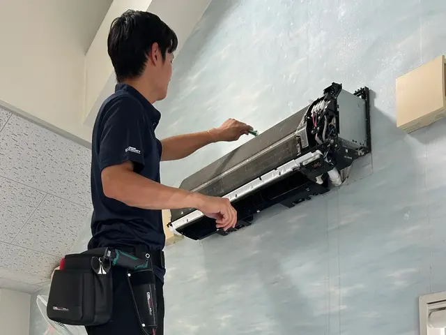 保育施設・老人ホーム・会社事務所のエアコンお任せください！サービスの画像