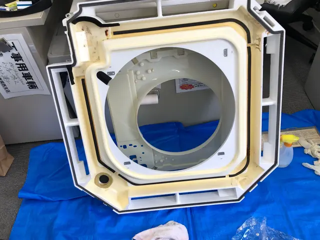 茨木市から伺います！作業外注なし、すべて自社で対応！損害保険加入済みサービスの画像