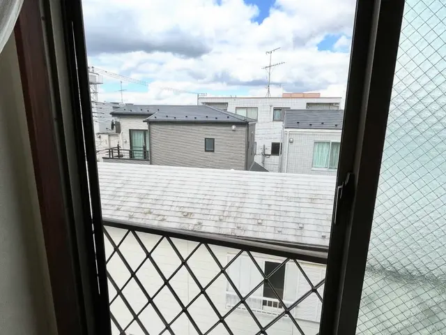 営業時間外も相談可能◎12年の実績と1000件以上の経験で安心の網戸張替えサービスの画像