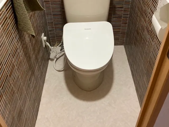 賃貸物件施工可能◎お洒落は床から◎理想空間に！重ね張りもお問い合わせ下さい！サービスの画像