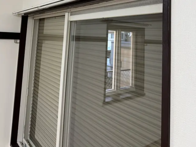 修理・リフォーム専門店 ドア、引戸、折れ戸、窓、網戸などご相談下さい!!サービスの画像