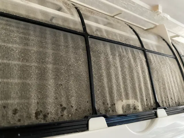 【入居前や後の非対面もOK】水洗式エアコンクリーニングでスッキリ！サービスの画像