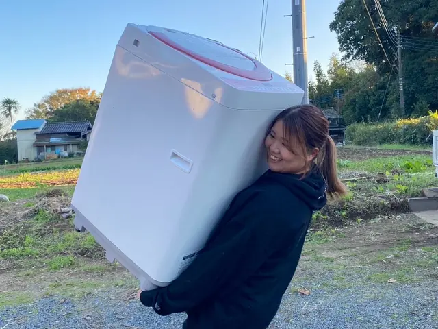 大型家具、家電なんでも対応可能！家具の分解もお任せ下さい。丁寧かつ迅速に！サービスの画像