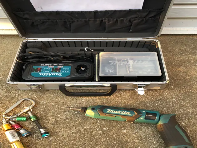 スイッチやコンセントの交換、。新たにコンセント増設に伴う配線、結線サービスの画像