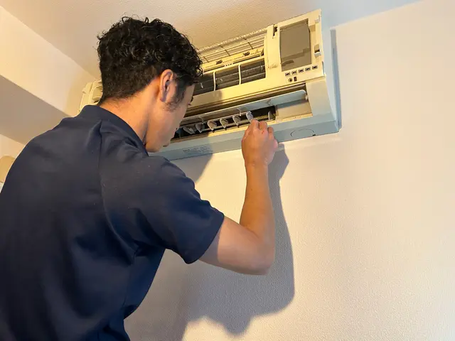 【黒いカビ】大事なのはクリーニングとメンテナンス！簡易レクチャーも！サービスの画像