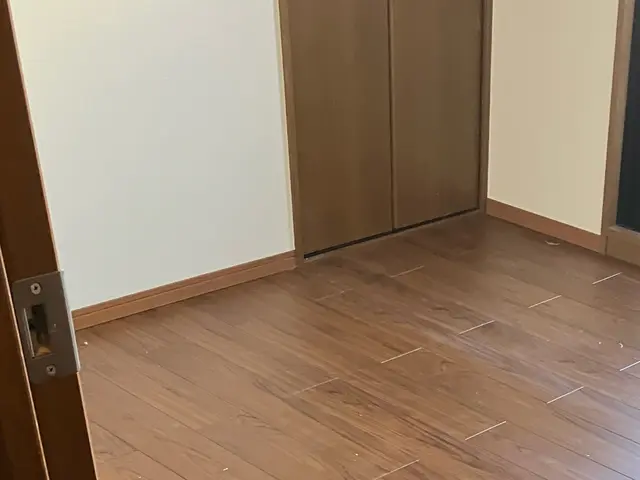 和室から洋室へリフォーム受けた割ります！サービスの画像