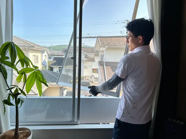 網戸張替えいかがですか？仙台市泉区からお伺い！丁寧な作業を心掛けています！サービスの画像
