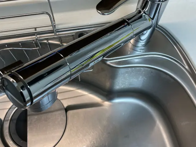 キッチンクリーニング清掃！汚いヌメリ汚れ、油、除去致します。掃除時間がない方必見サービスの画像