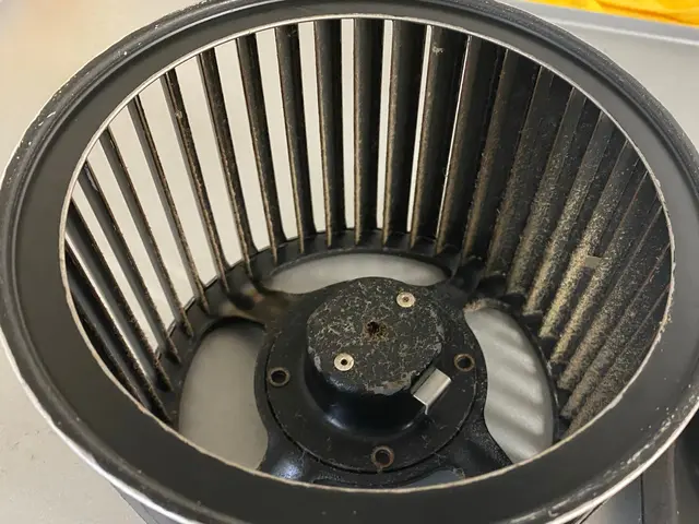 がんこな油汚れをスッキリ！◆女性スタッフ対応可◆損害保険加入サービスの画像