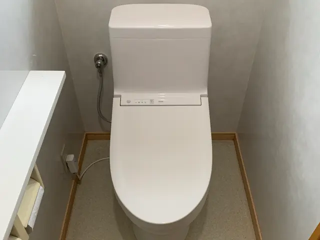 トイレ交換工事サービスの画像