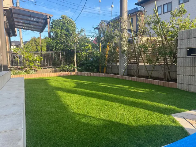 除草不要な綺麗なお庭！当社にお任せください！サービスの画像
