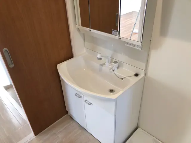 【空室清掃】お部屋の汚れ一掃します☆報告連絡相談徹底します！【損害保険加入済】サービスの画像