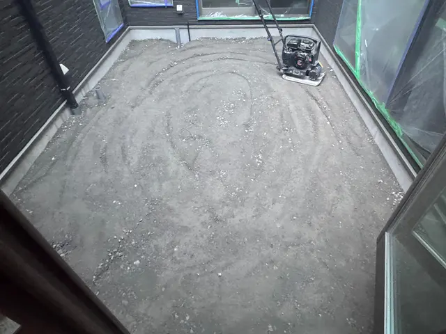 『防草シート施工も込み！』ご予約はお早めに！【6号砕石使用】化粧砂利要相談サービスの画像