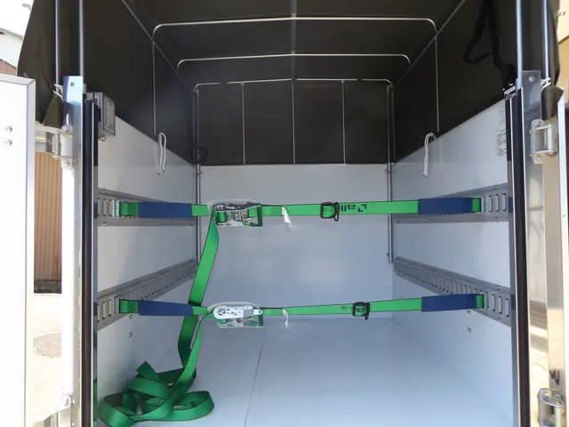 格安！南東北発着であれば全国どこでも引取り・お届けします。東北エリア以外は要相談サービスの画像