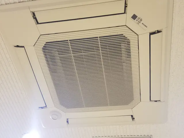 業務用エアコン全機種対応!複数台で割引あり!損保加入済◎カード利用可◎サービスの画像