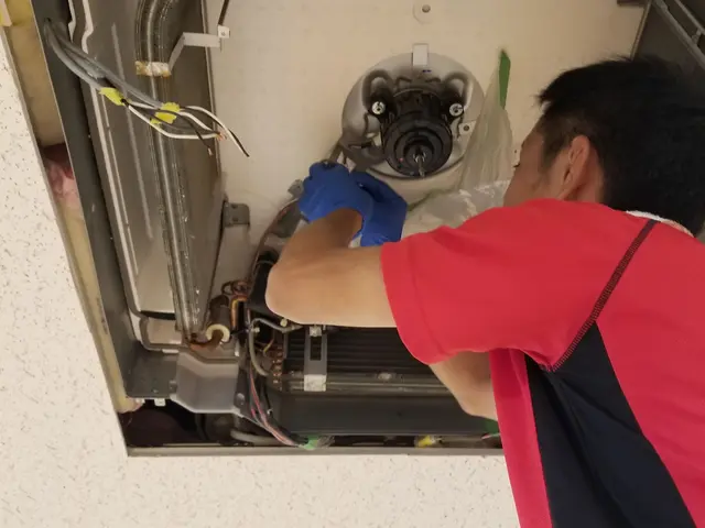 業務用エアコン全機種対応!複数台で割引あり!損保加入済◎カード利用可◎サービスの画像