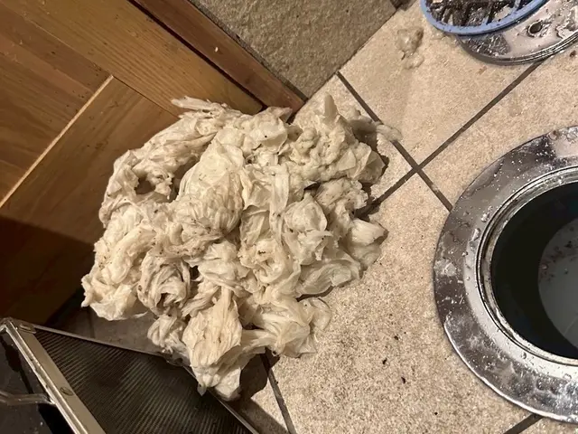 排水管洗浄｜迅速・丁寧な洗浄作業で詰まり・においをスッキリ解消！サービスの画像