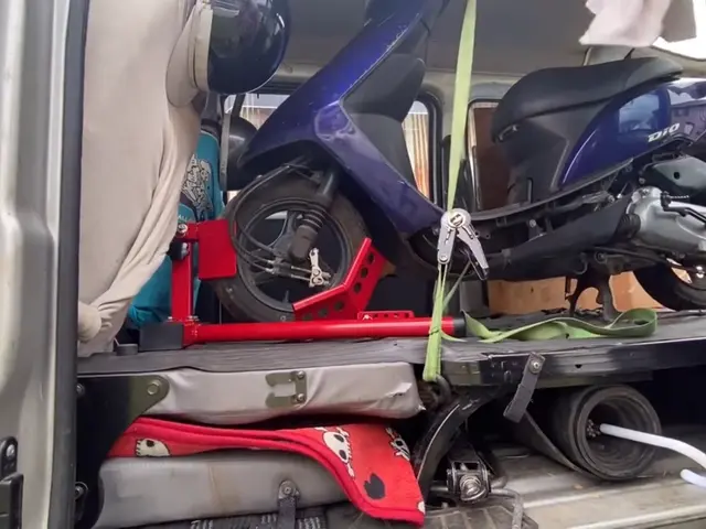 〜20km12400円！年中無休２４時間対応のバイクの宅配！長距離も相談くださいサービスの画像