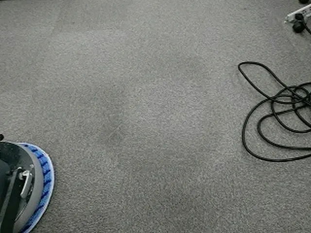 《創業20年以上》多数のカーペット実績でご期待にお応え！損保加入済み！サービスの画像