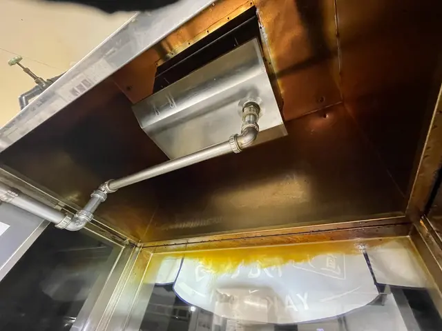 プロの技術でご満足いただけるように心を込めて作業いたしますサービスの画像